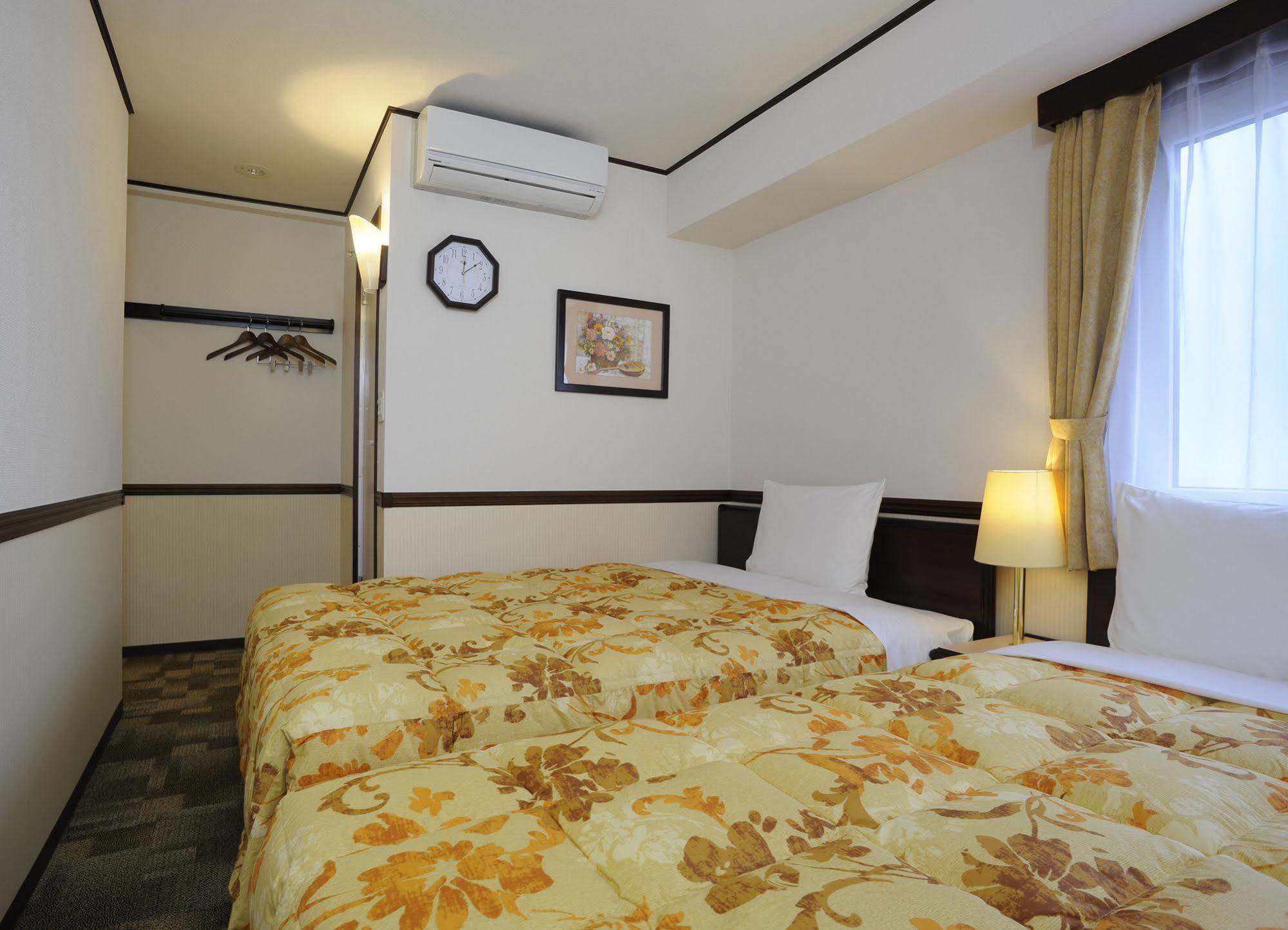 Toyoko Inn Kofu-Eki Minami-Guchi No.1 Εξωτερικό φωτογραφία