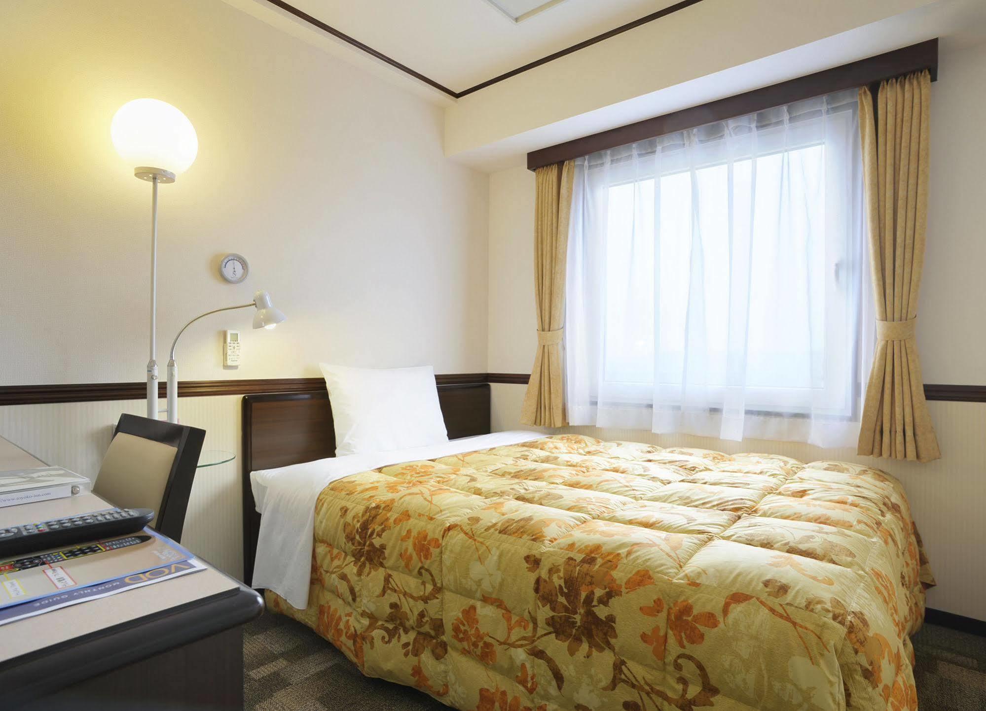 Toyoko Inn Kofu-Eki Minami-Guchi No.1 Εξωτερικό φωτογραφία